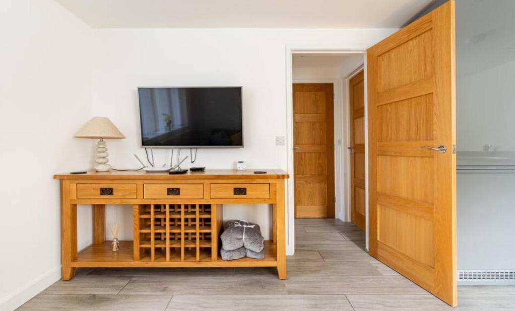 1 Bedroom Self Contained Separate Annexe In Exeter Ide Экстерьер фото