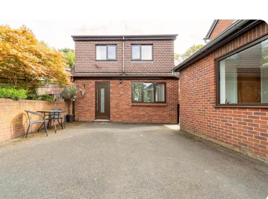 1 Bedroom Self Contained Separate Annexe In Exeter Ide Экстерьер фото